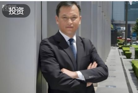 黎辉，正式坐镇瑞幸
