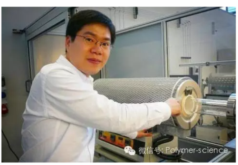 中国博士生设计出高温炉 可制备高质量石墨烯